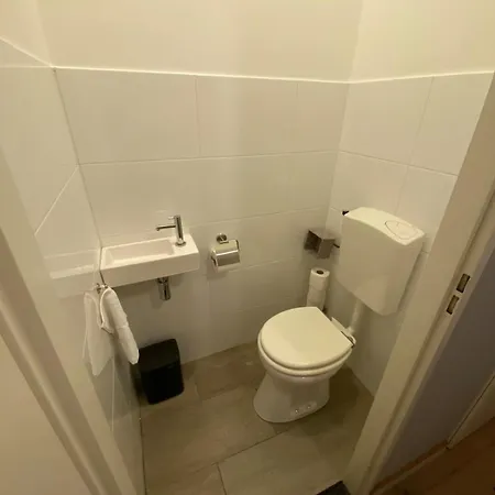 Apartment 1 Bedroom *